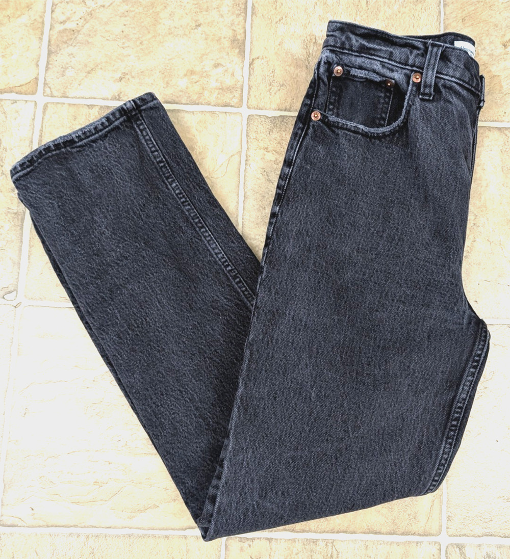 Abercrombie sz 27/4s Jeans The 90's straight ultra high rise denim 1784